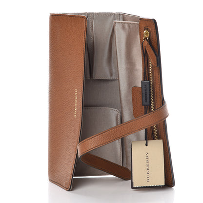 Burberry Grained Calfskin Brush Roll Tan 5 of 8