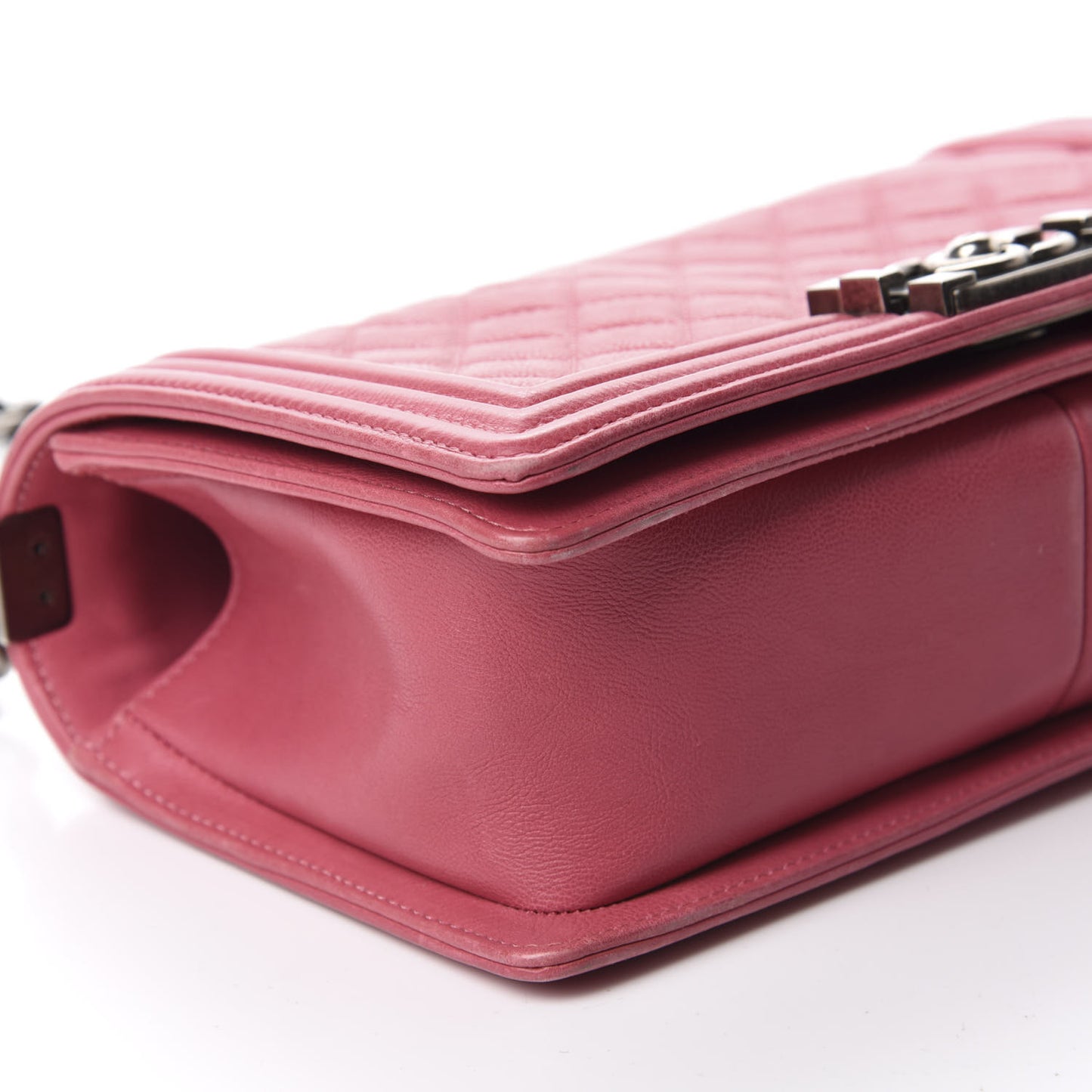 Calfskin Quilted Medium Boy Flap Pink