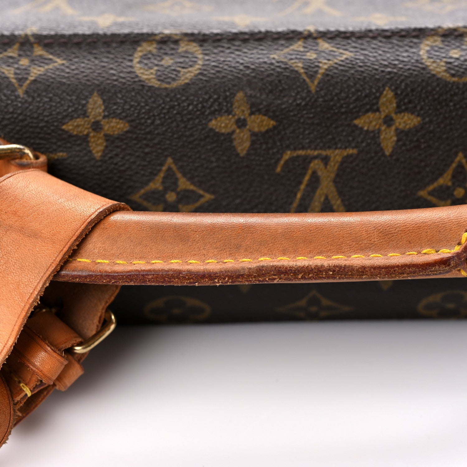 Louis Vuitton Monogram Garment Bag 24 of 32