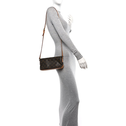 Louis Vuitton Monogram Trotteur 2 of 10