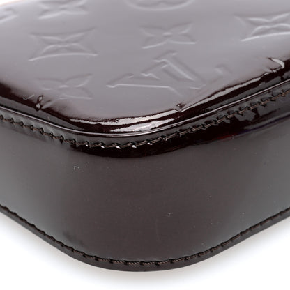 Louis Vuitton Vernis Pochette Accessories NM Amarante 7 of 8