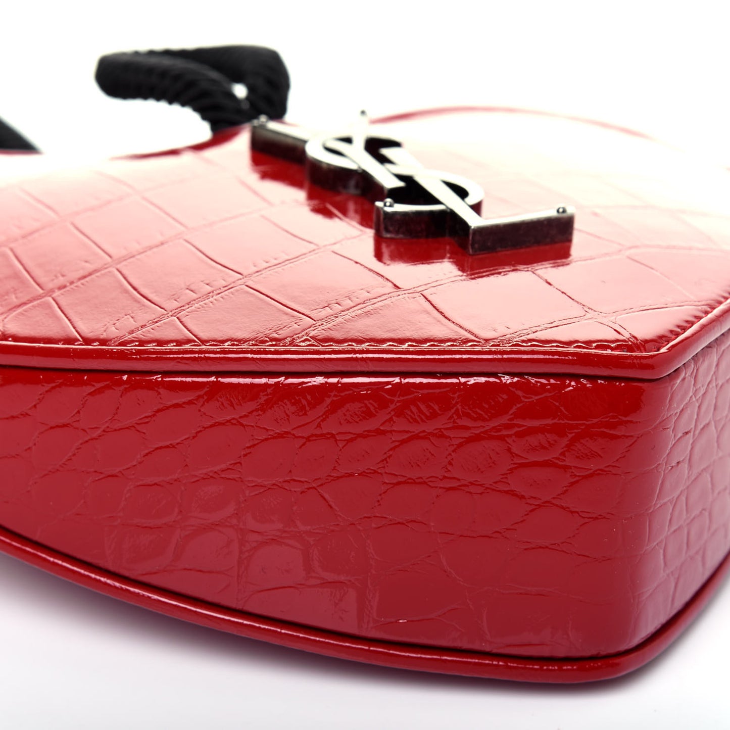 Patent Crocodile Embossed Sac Coeur Heart Shaped Clutch Red