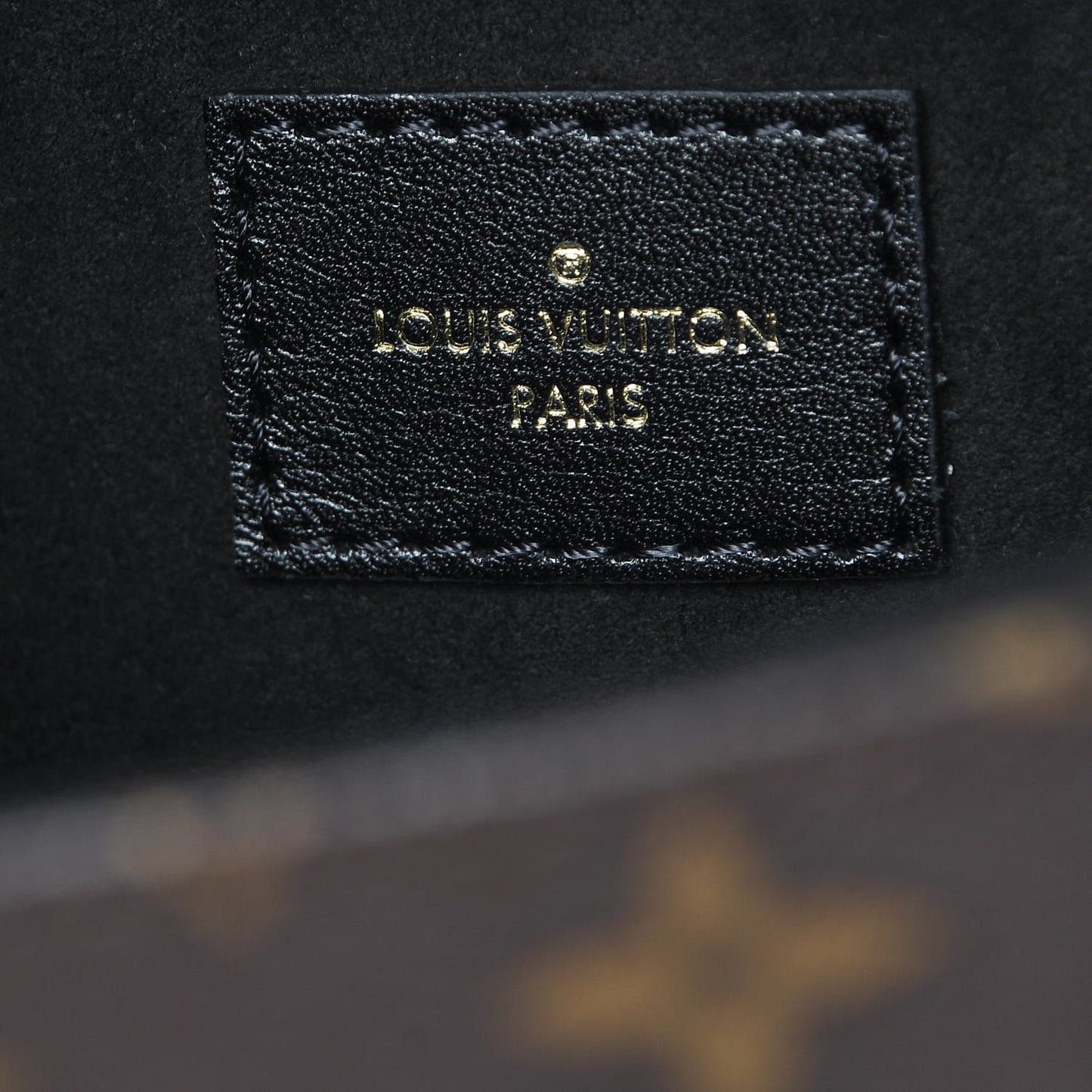 Reverse Monogram Pochette Metis