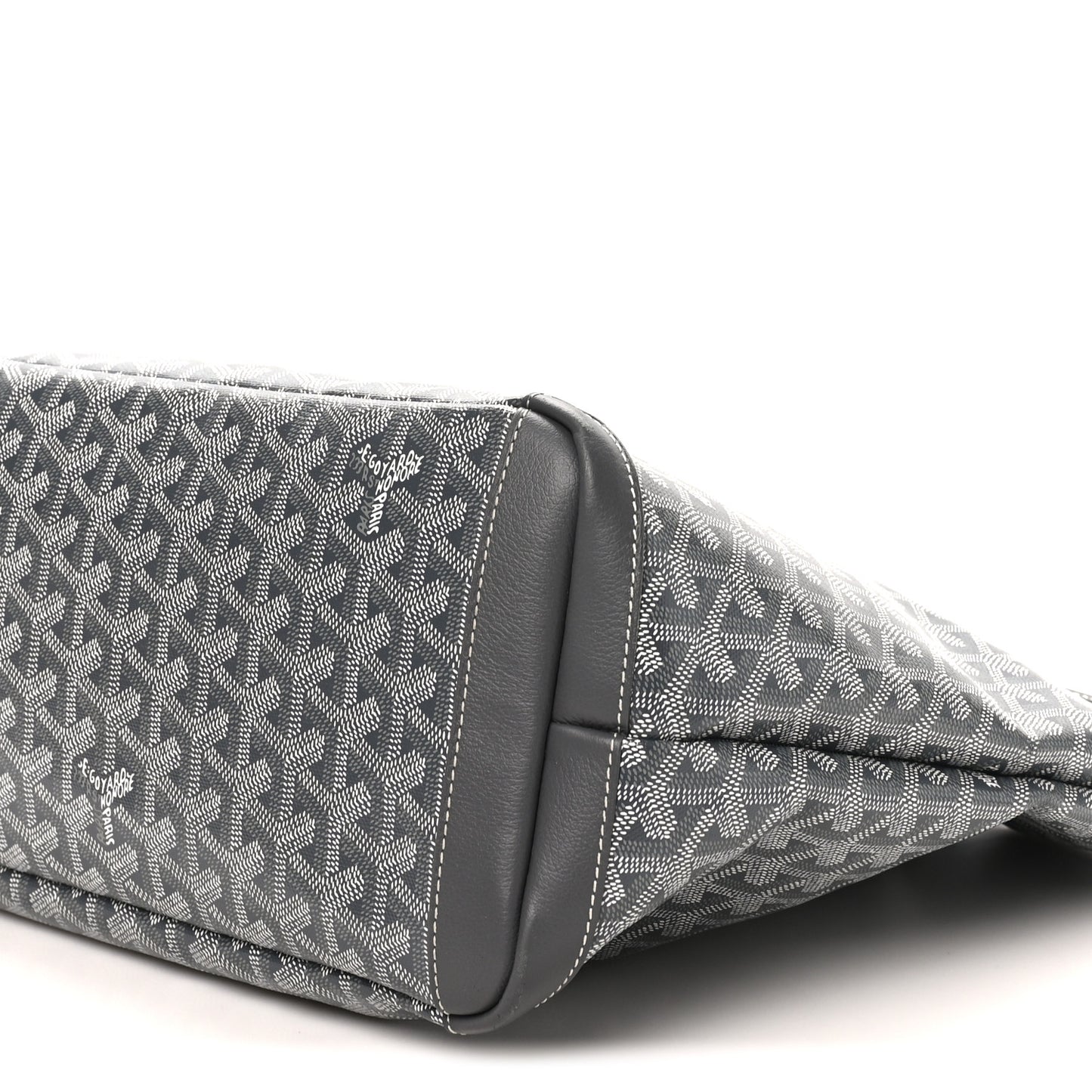 Goyardine Artois MM Grey