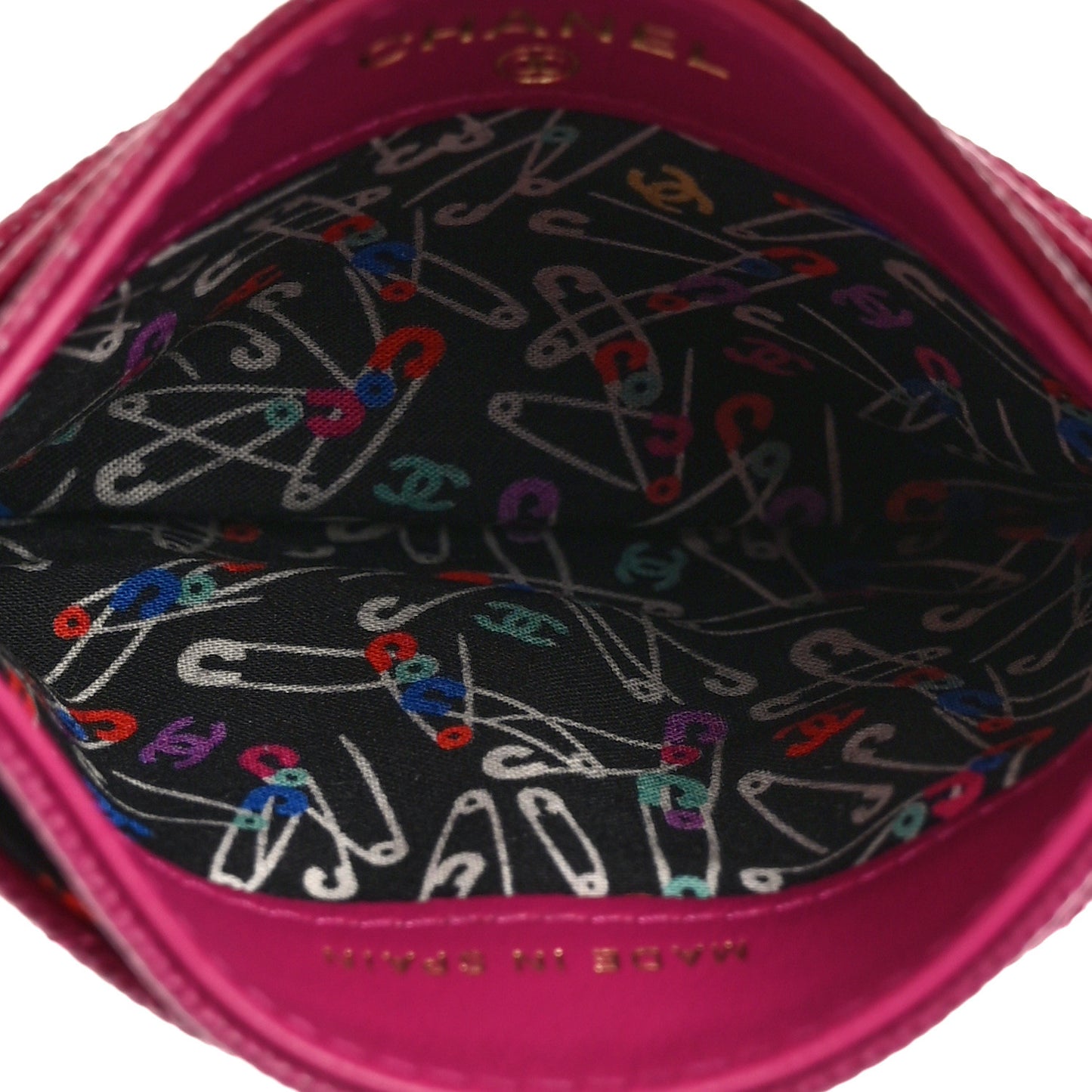 Caviar Quilted Chain Embossed CC Card Holder Fuchsia