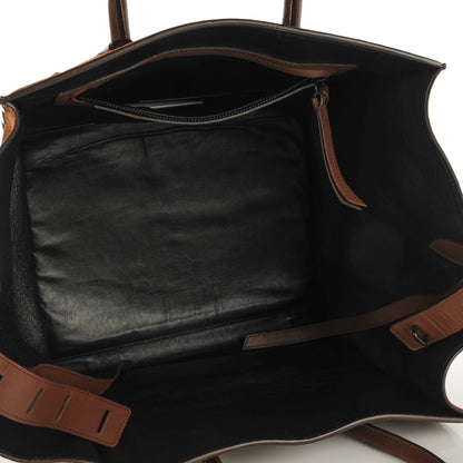 Celine Suede Medium Phantom Luggage Olive 5 of 7