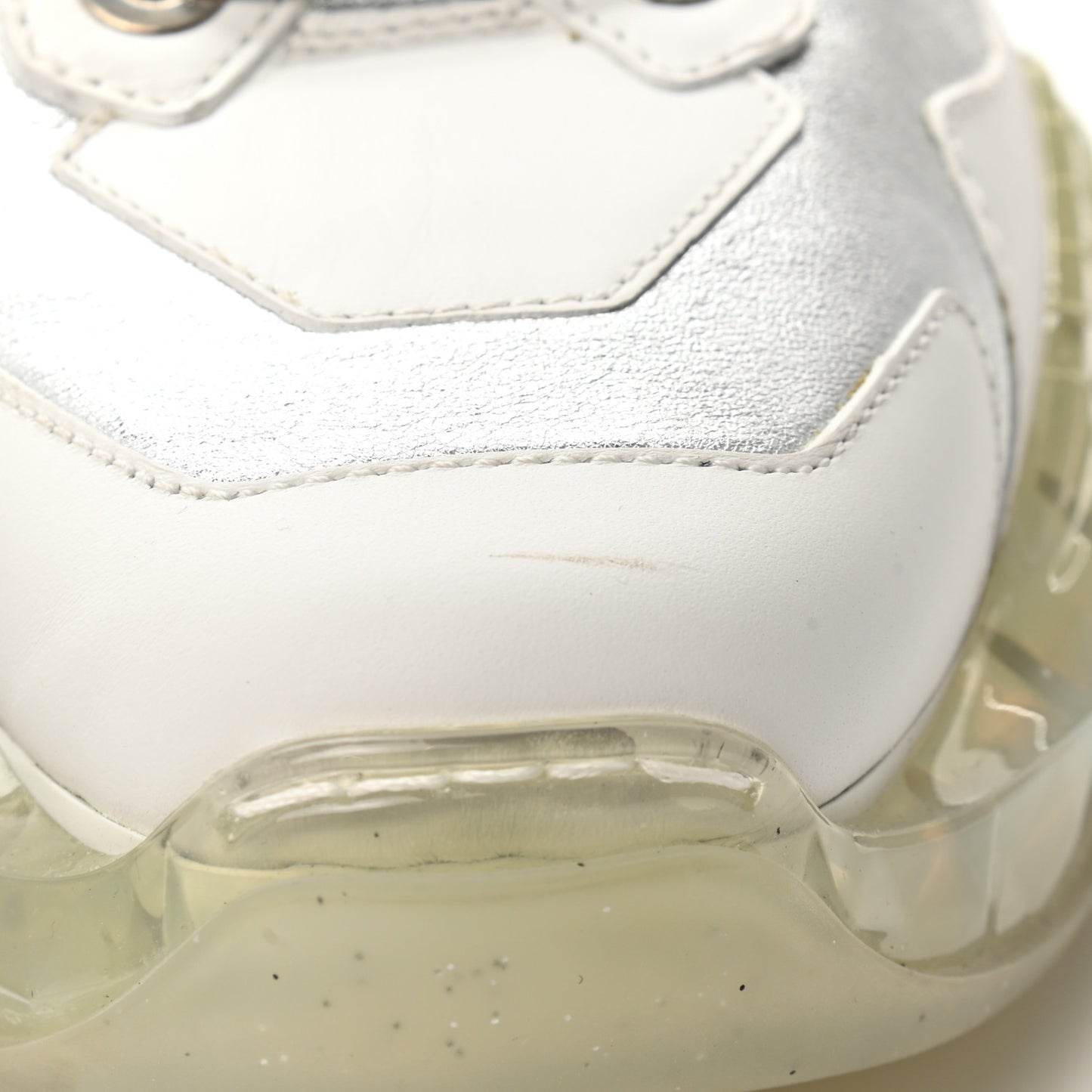 Metallic Calfskin Womens Diamond F Low Top Sneaker 39 White Silver