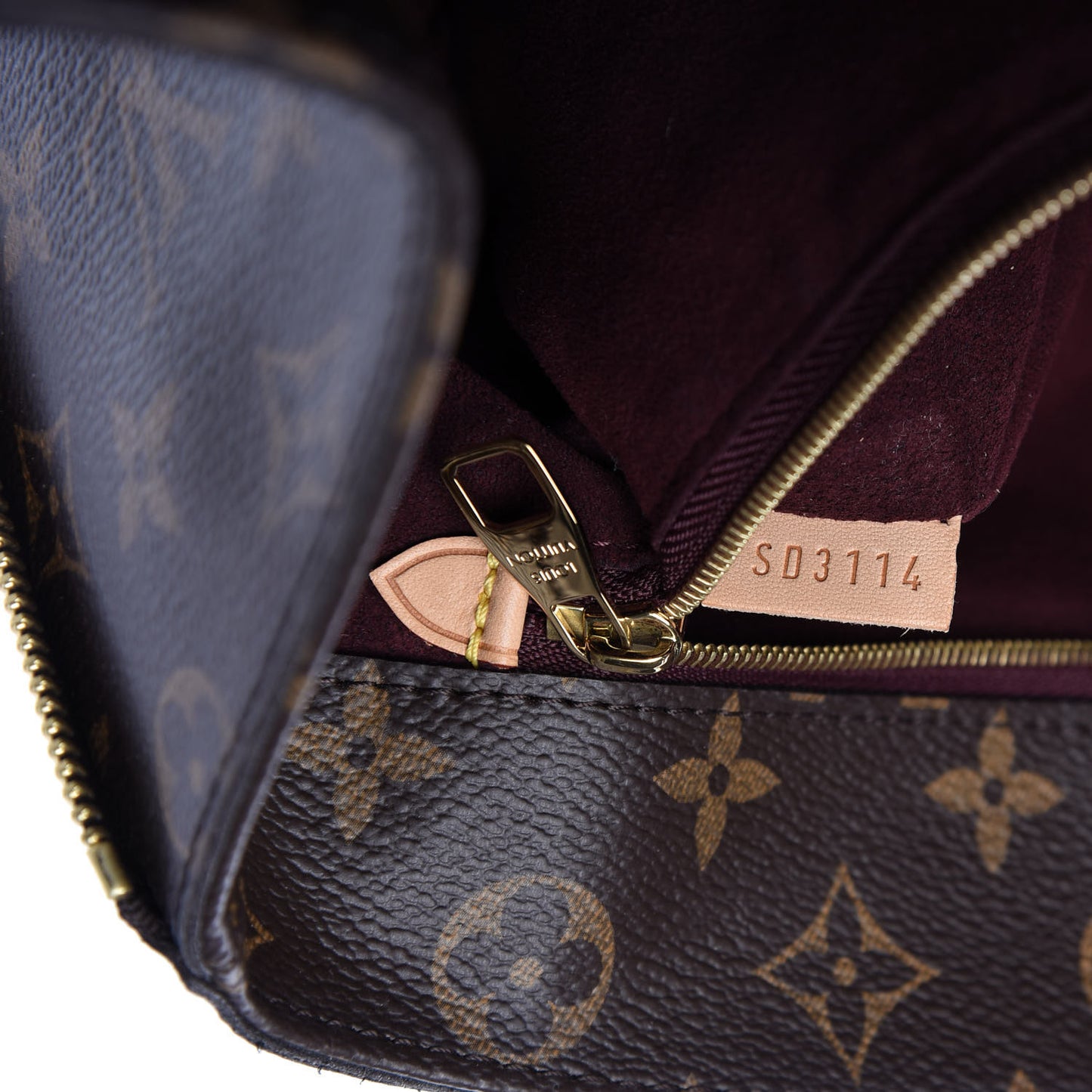 Monogram Voltaire