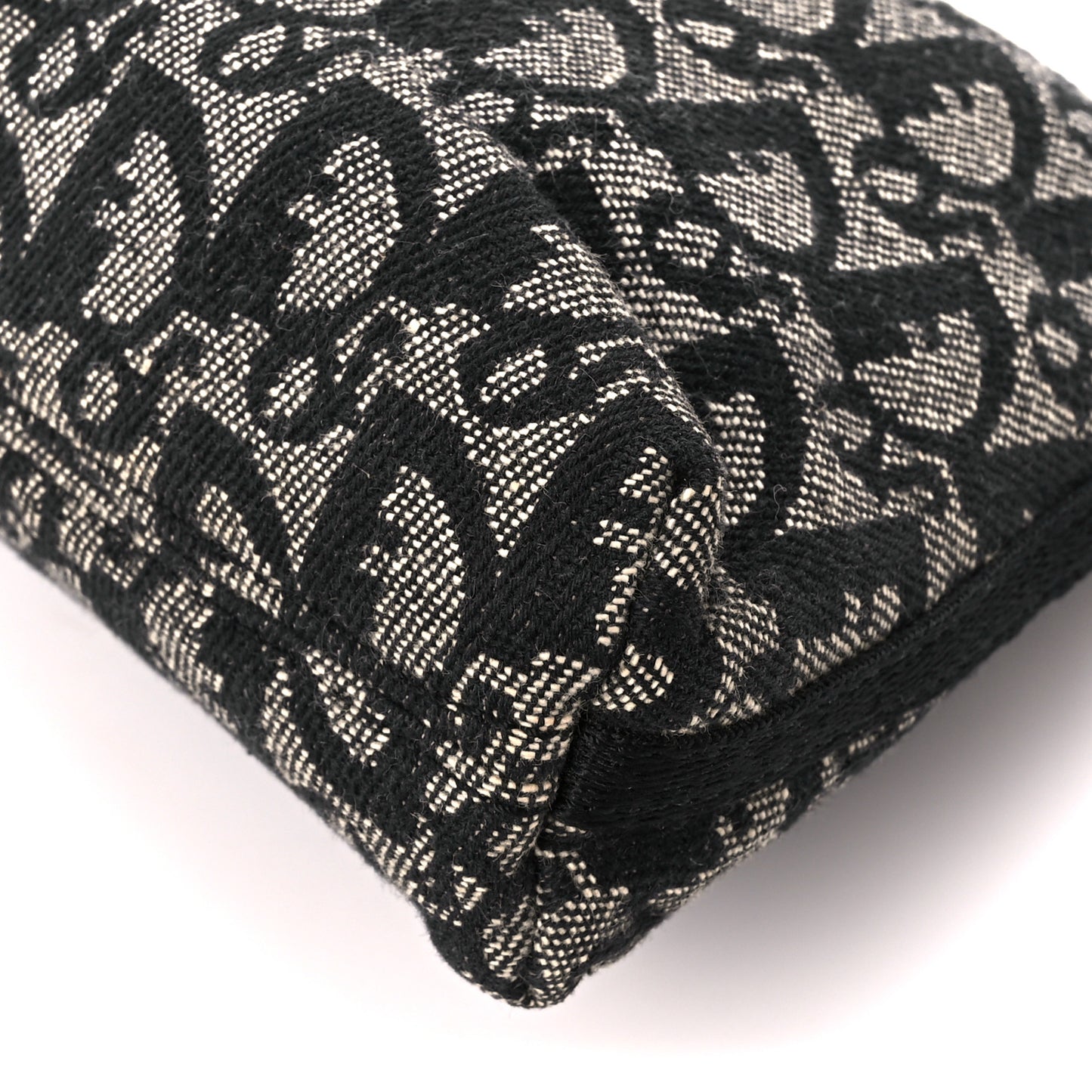 Monogram Shoulder Bag Pochette Black