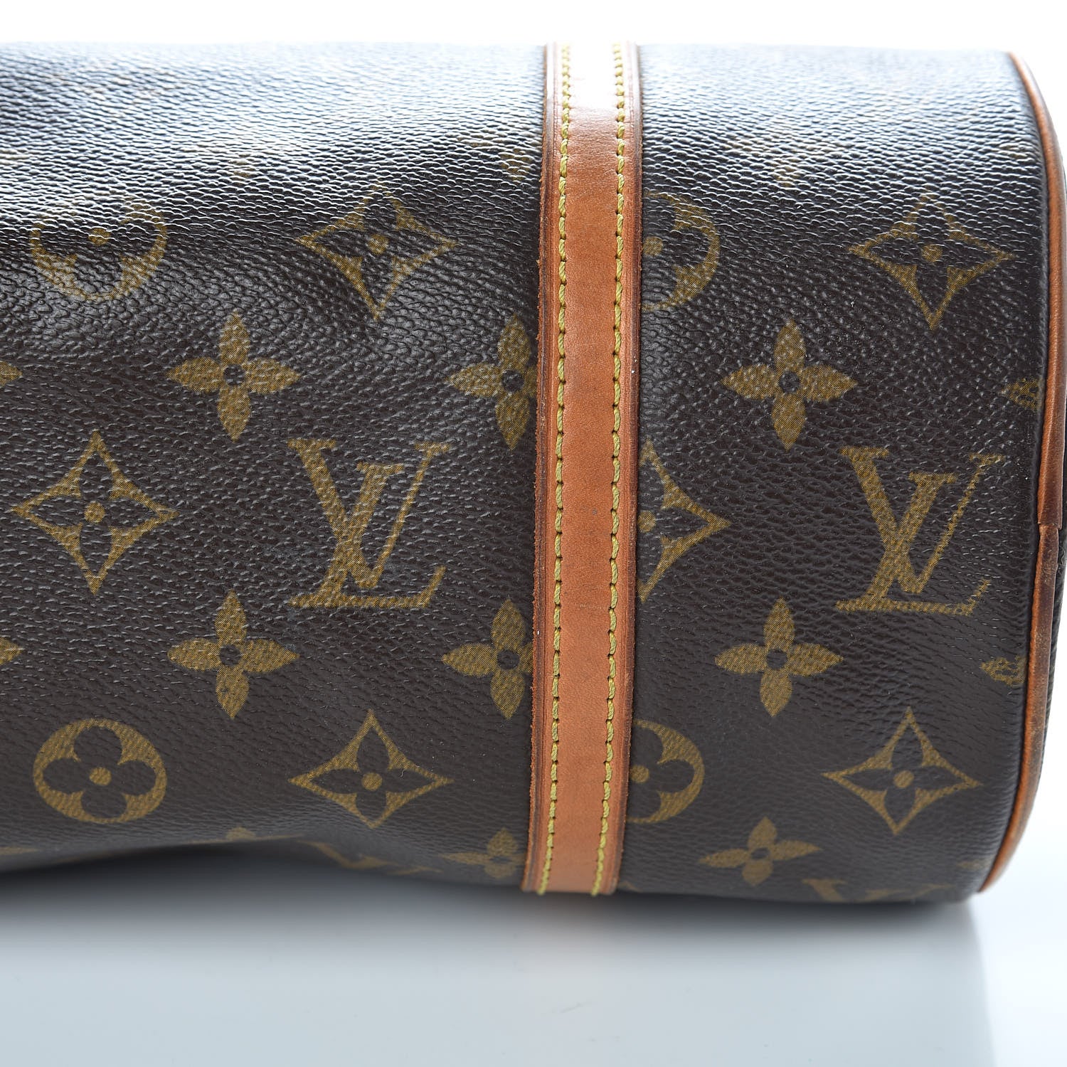 Louis Vuitton Monogram Papillon 26 17 of 18