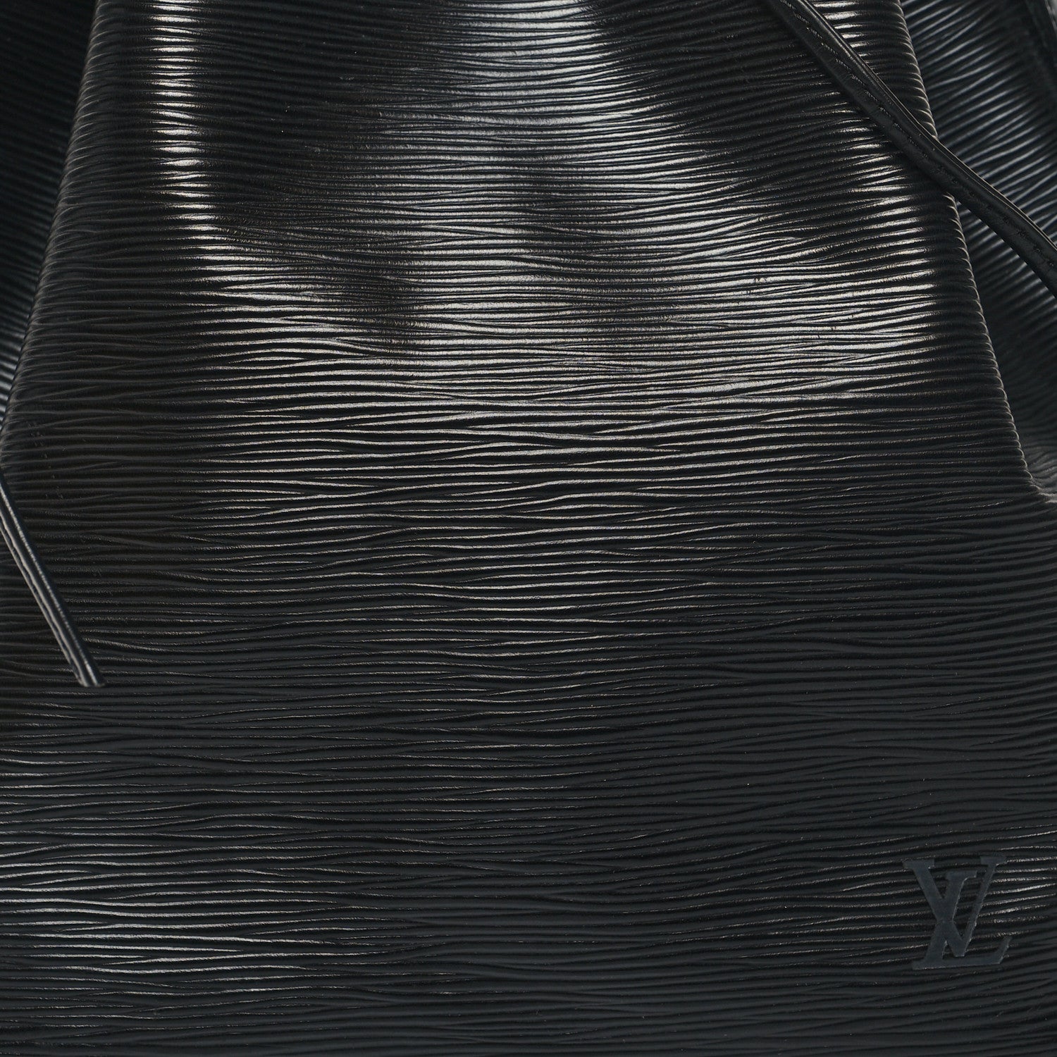 Louis Vuitton Epi Petit Noe Black 7 of 11