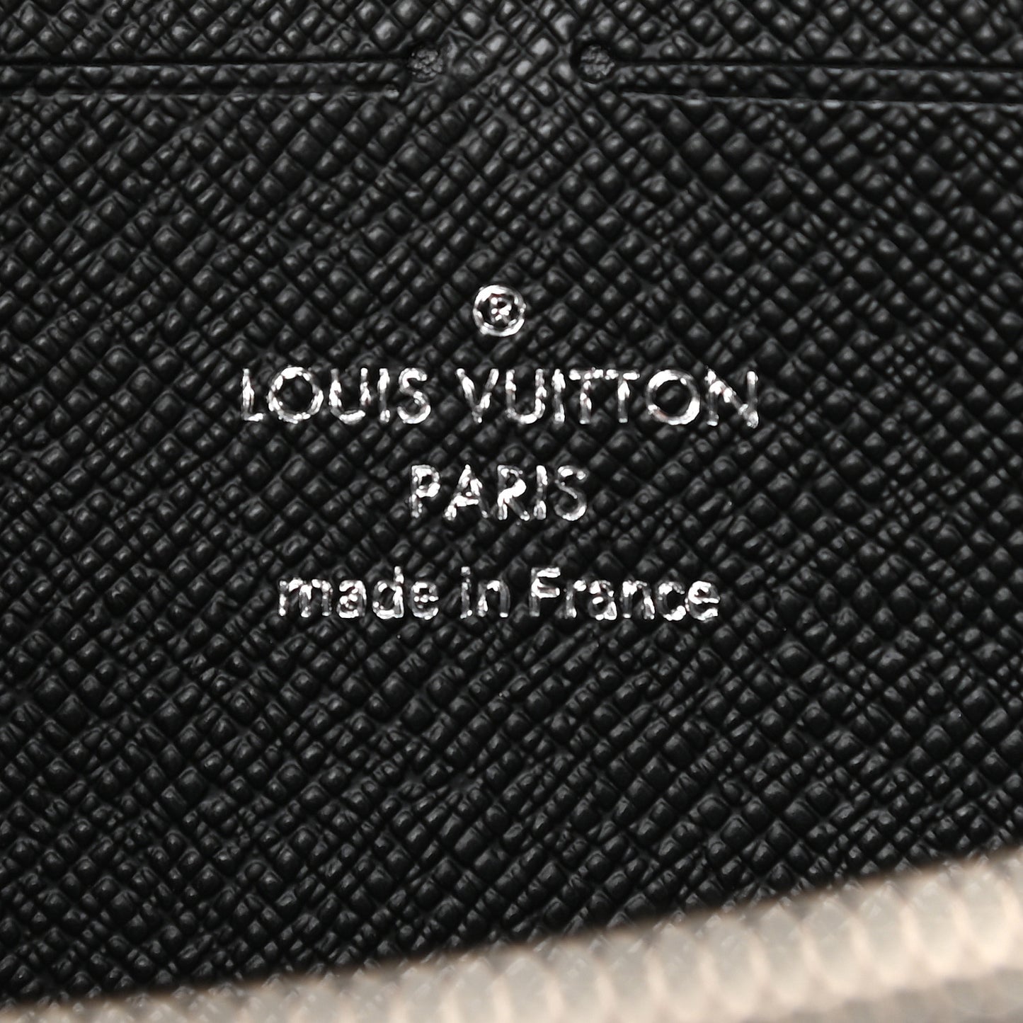 Epi Twist Chain Wallet Black