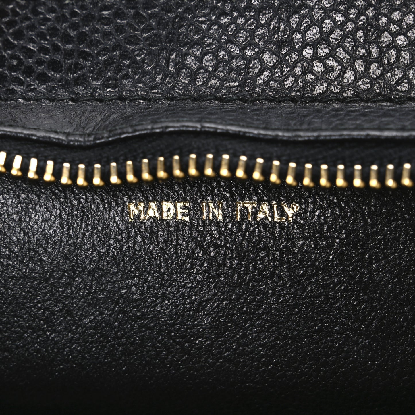 Caviar Quilted Shoulder Bag Black