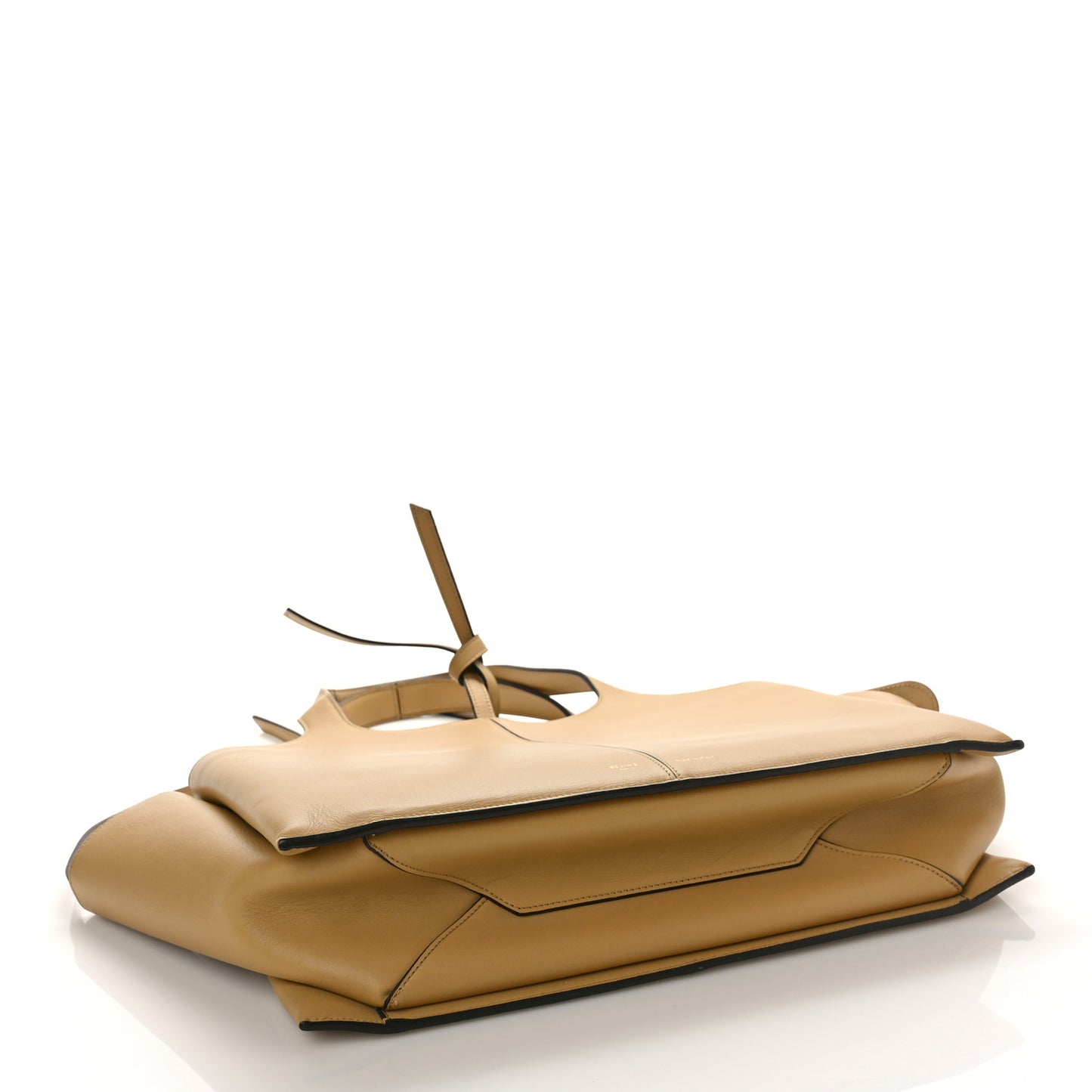 Supple Natural Calfskin Medium Tri-Fold Bag Blonde
