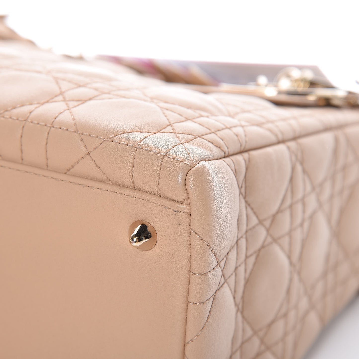 Lambskin Cannage Medium Lady Dior Beige