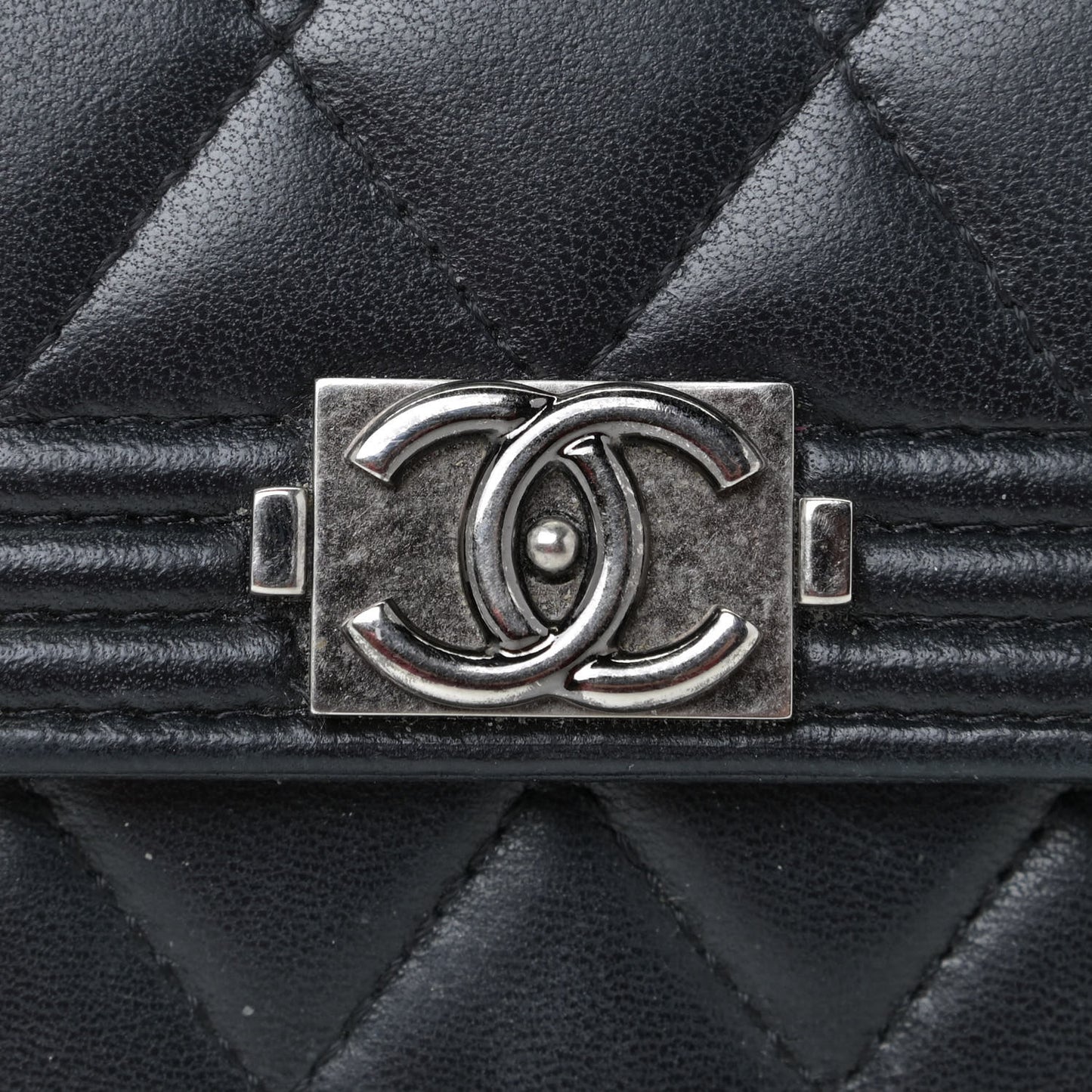 Lambskin Quilted Compact Boy Wallet Black