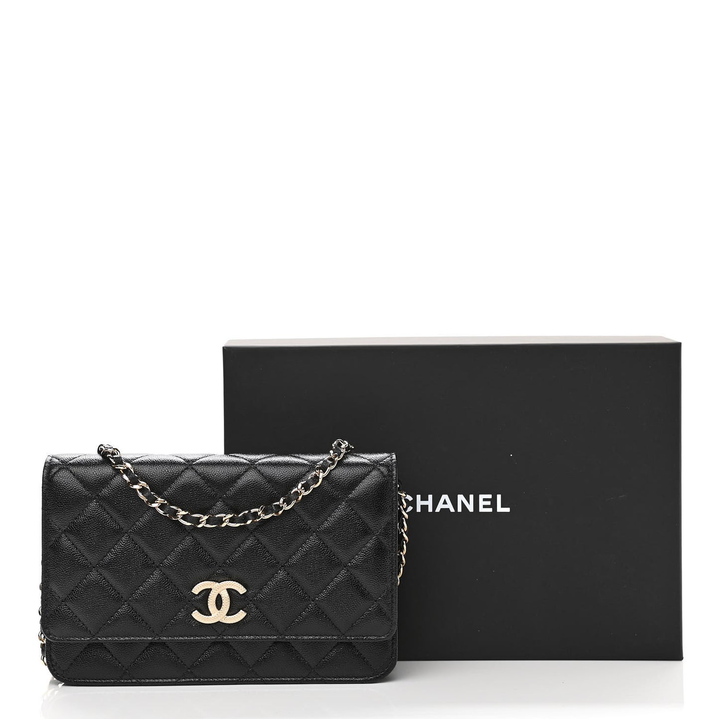 Caviar Quilted Beaded CC Wallet On Chain WOC Black