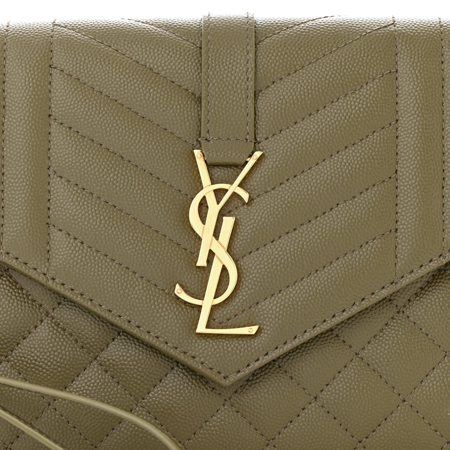 Grain De Poudre Textured Mixed Matelasse Triquilt Monogram Clutch Vert Kaki