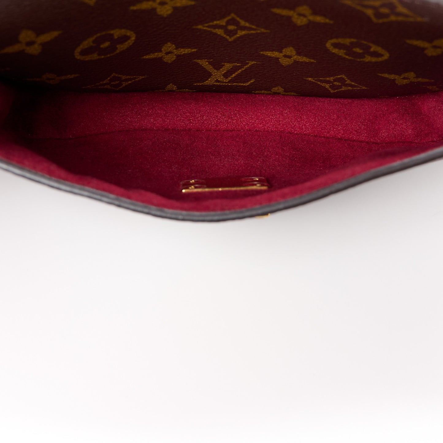 Monogram Passy