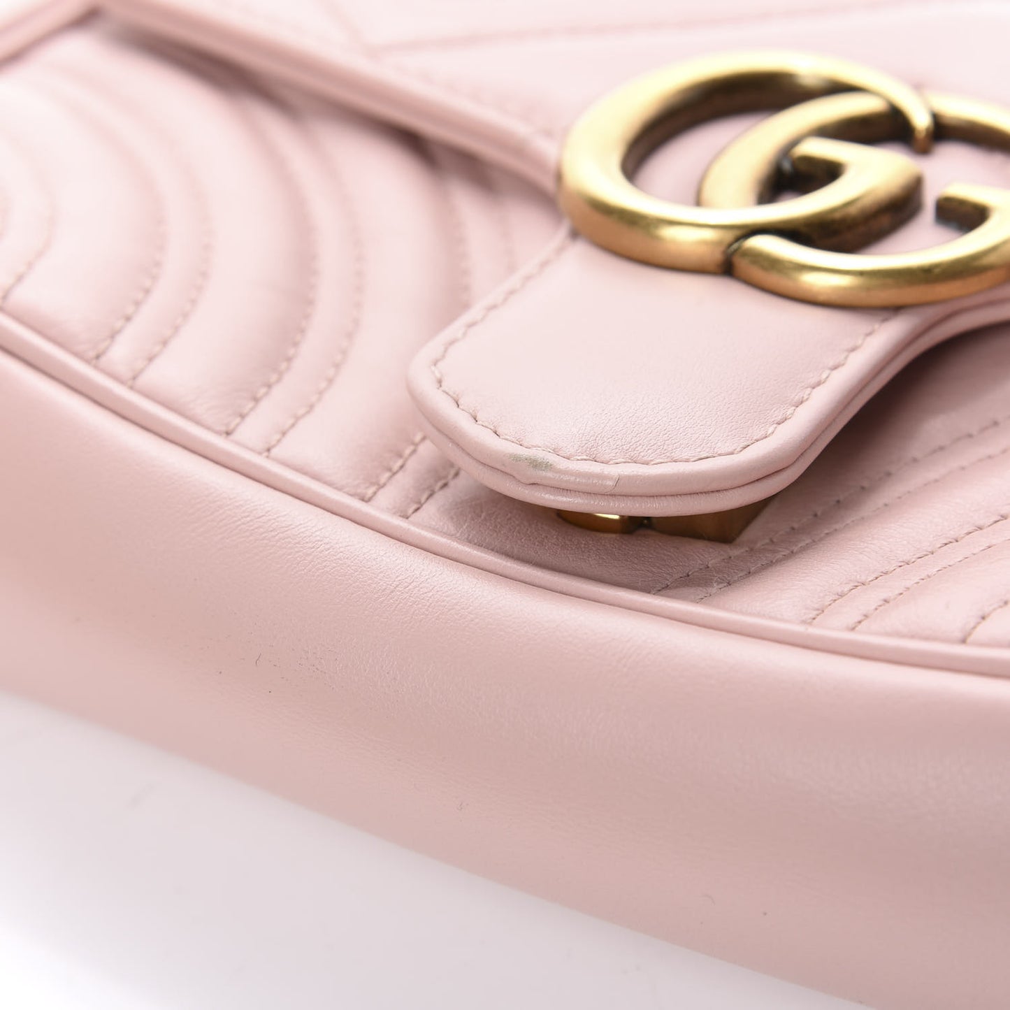 Calfskin Matelasse Mini GG Marmont Shoulder Bag Perfect Pink