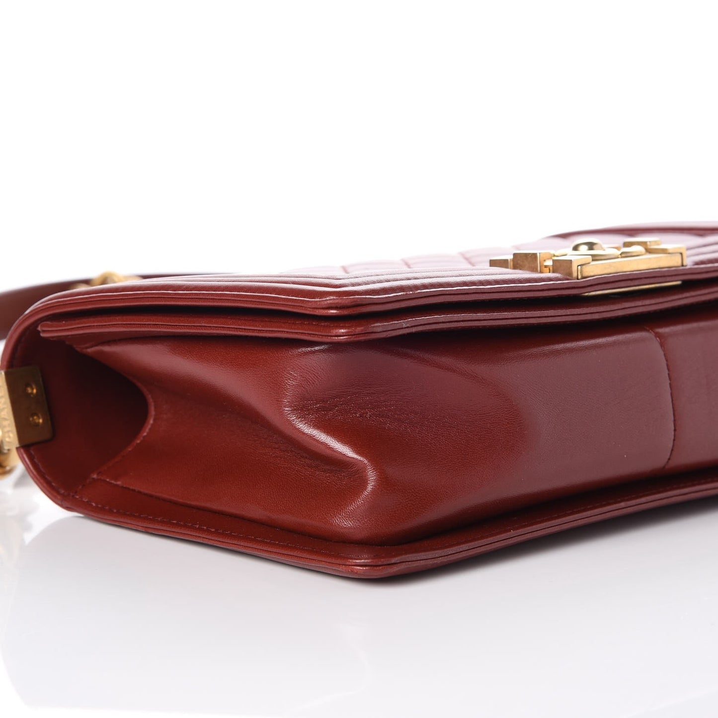 Lambskin Quilted Medium Boy Flap Burgundy