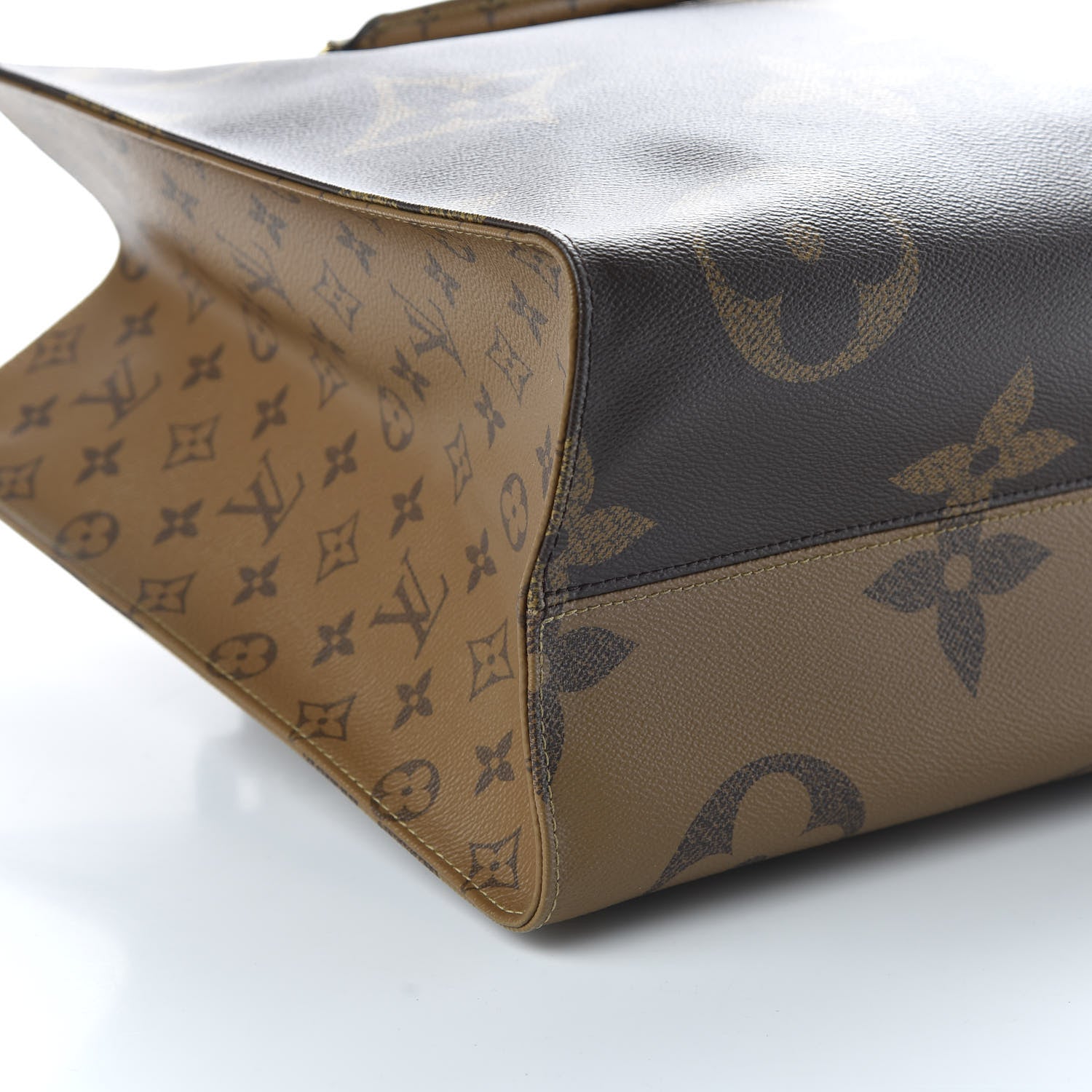 Louis Vuitton Reverse Monogram Giant Onthego GM 9 of 12