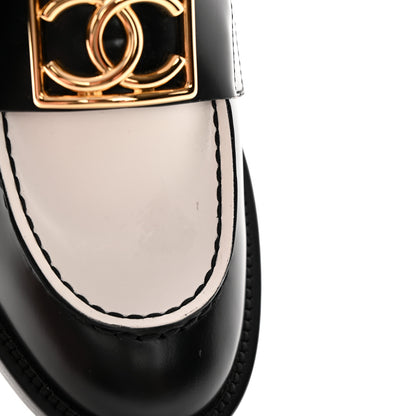 Chanel Shiny Calfskin CC Loafers 36 Black White 10 of 12