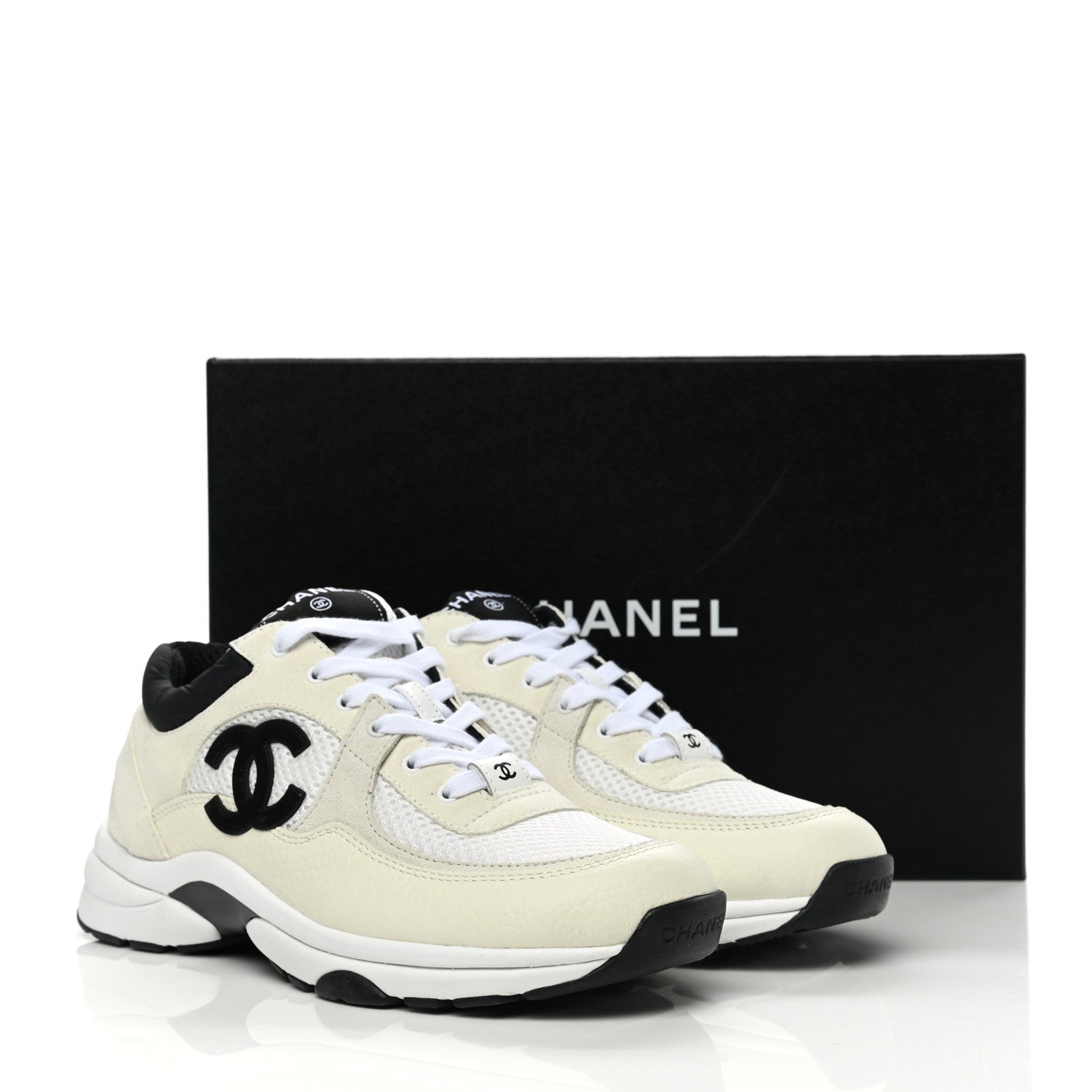 Chanel Mesh Suede Calfskin Grained Calfskin Womens CC Sneakers 38.5 White Black 9 of 9