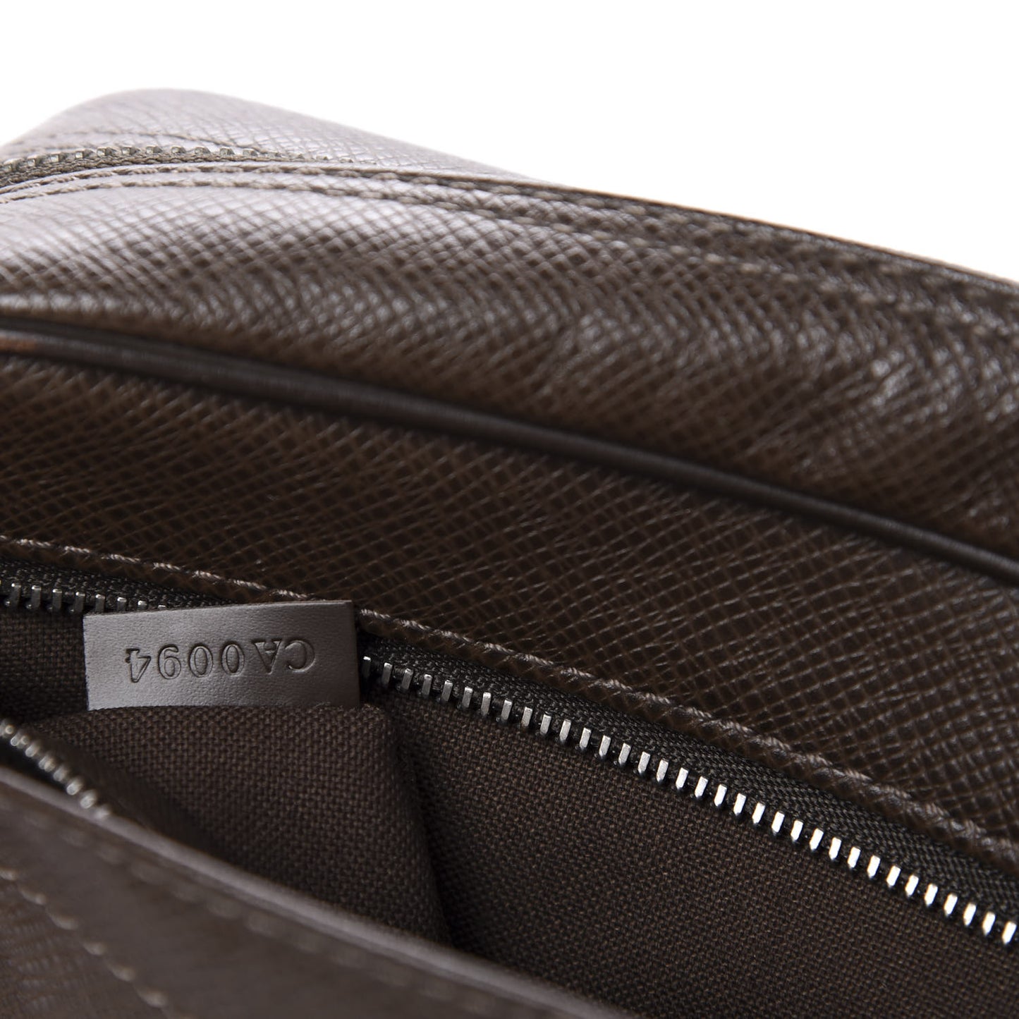 Taiga Kaluga Toiletry Pouch Grizzli