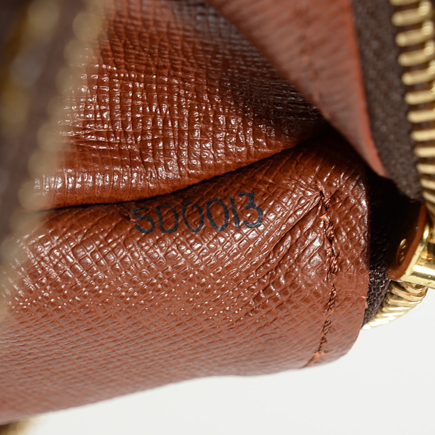 Monogram Papillon 30