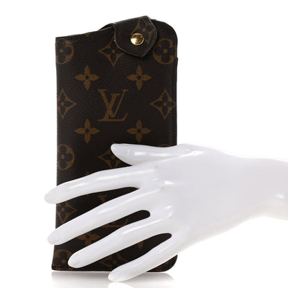 Louis Vuitton Monogram Sunglasses Case MM 2 of 10