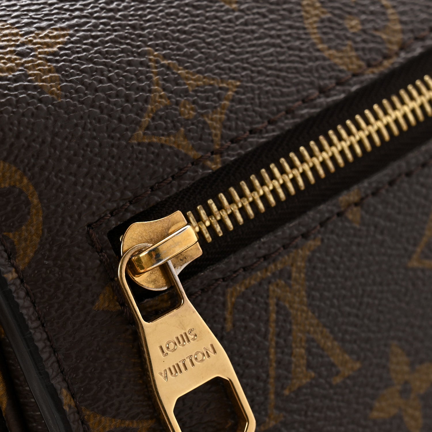 Louis Vuitton Monogram Pochette Metis 13 of 14