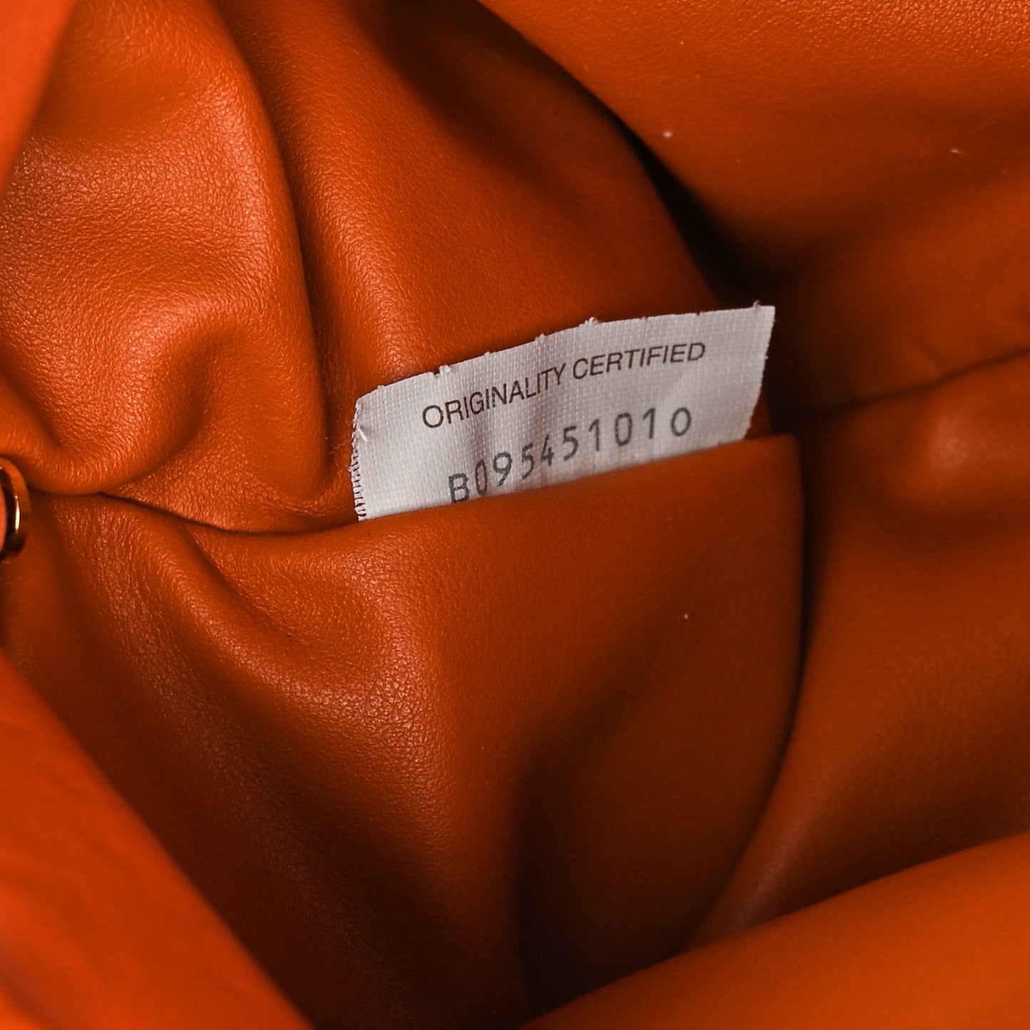 Calfskin The Pouch Chain Orange