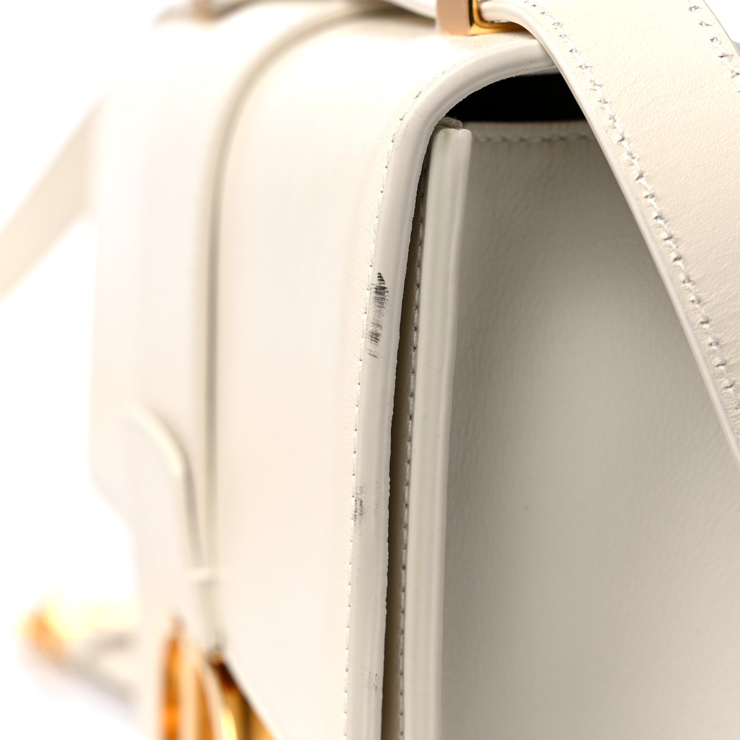 Box Calfskin 30 Montaigne Flap Bag Latte