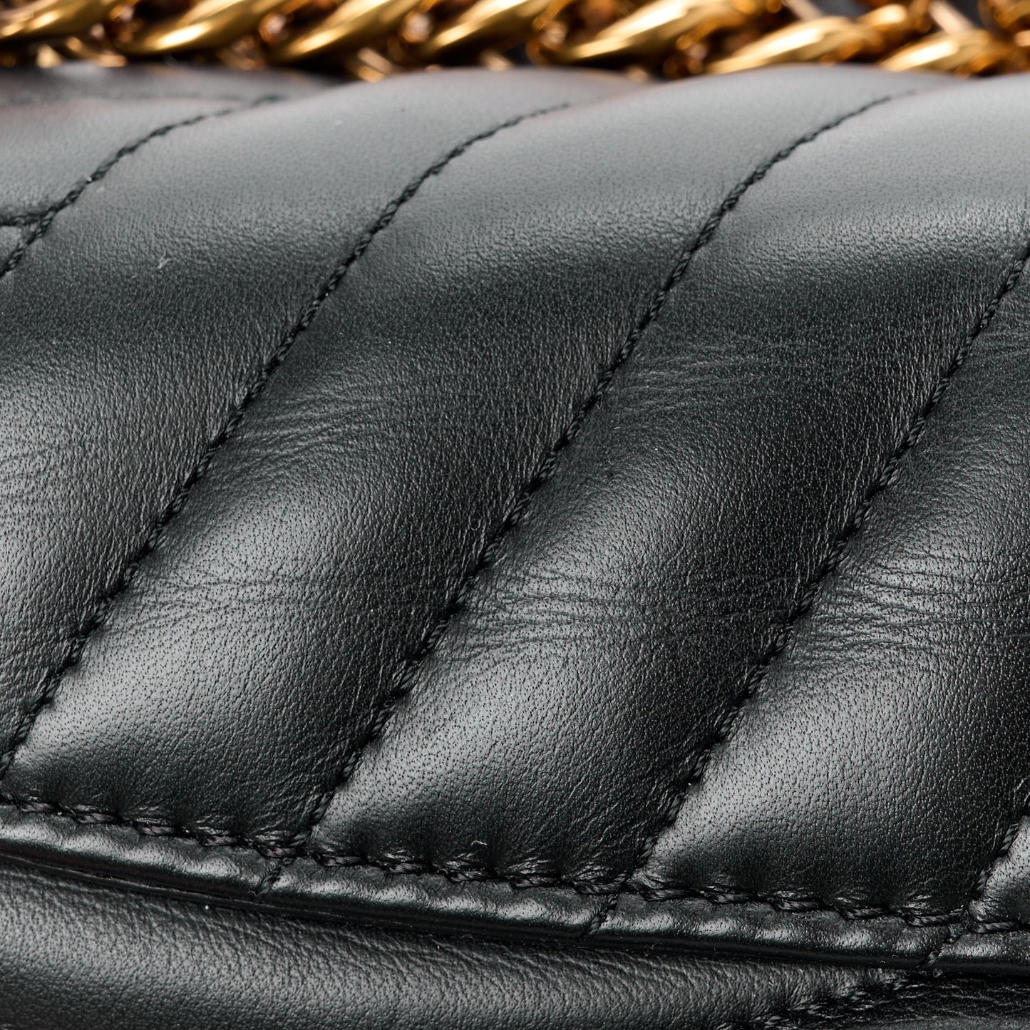 LOUIS VUITTON Calfskin New Wave Chain MM Black