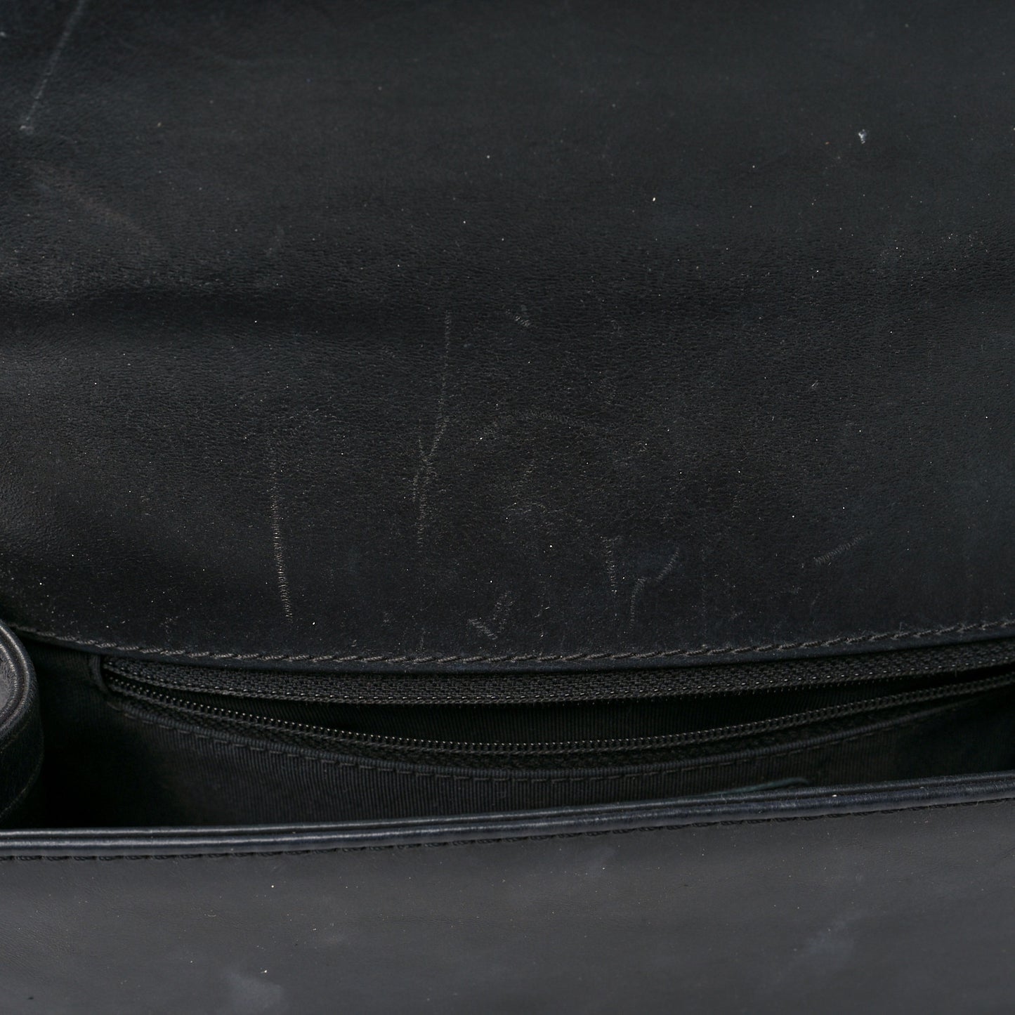 Calfskin Quilted New Medium Boy Top Handle Flap Black