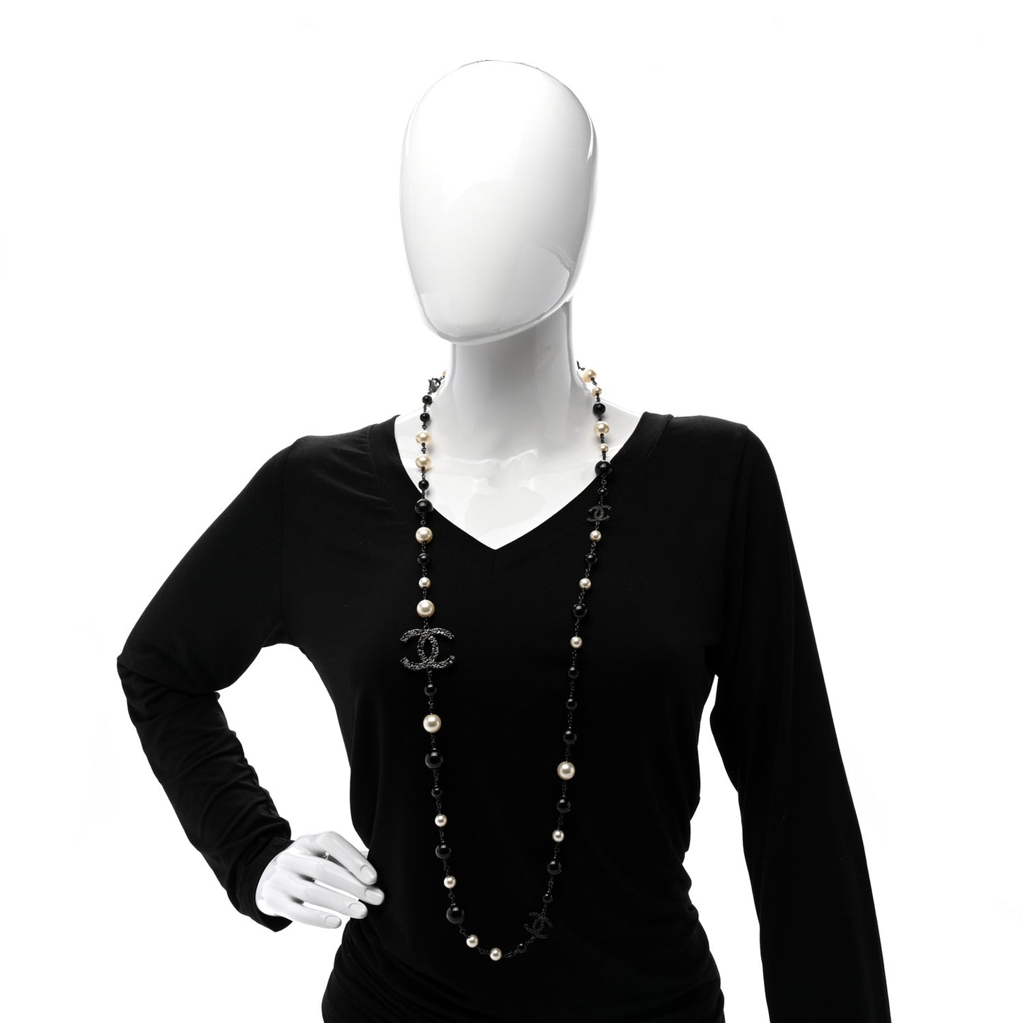 Pearl Beaded CC Long Necklace Black
