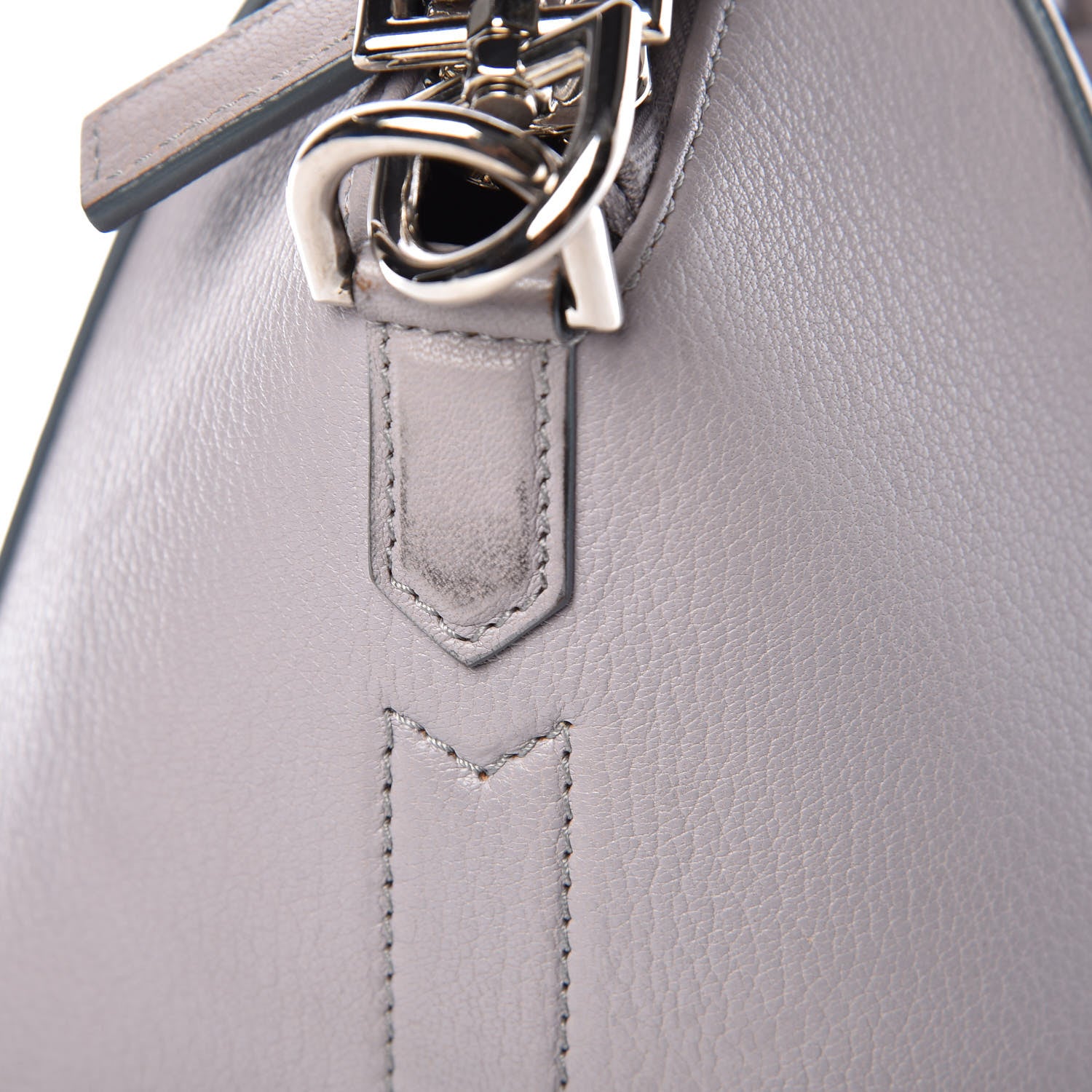 Givenchy Sugar Goatskin Medium Antigona Pearl Grey 38 of 49