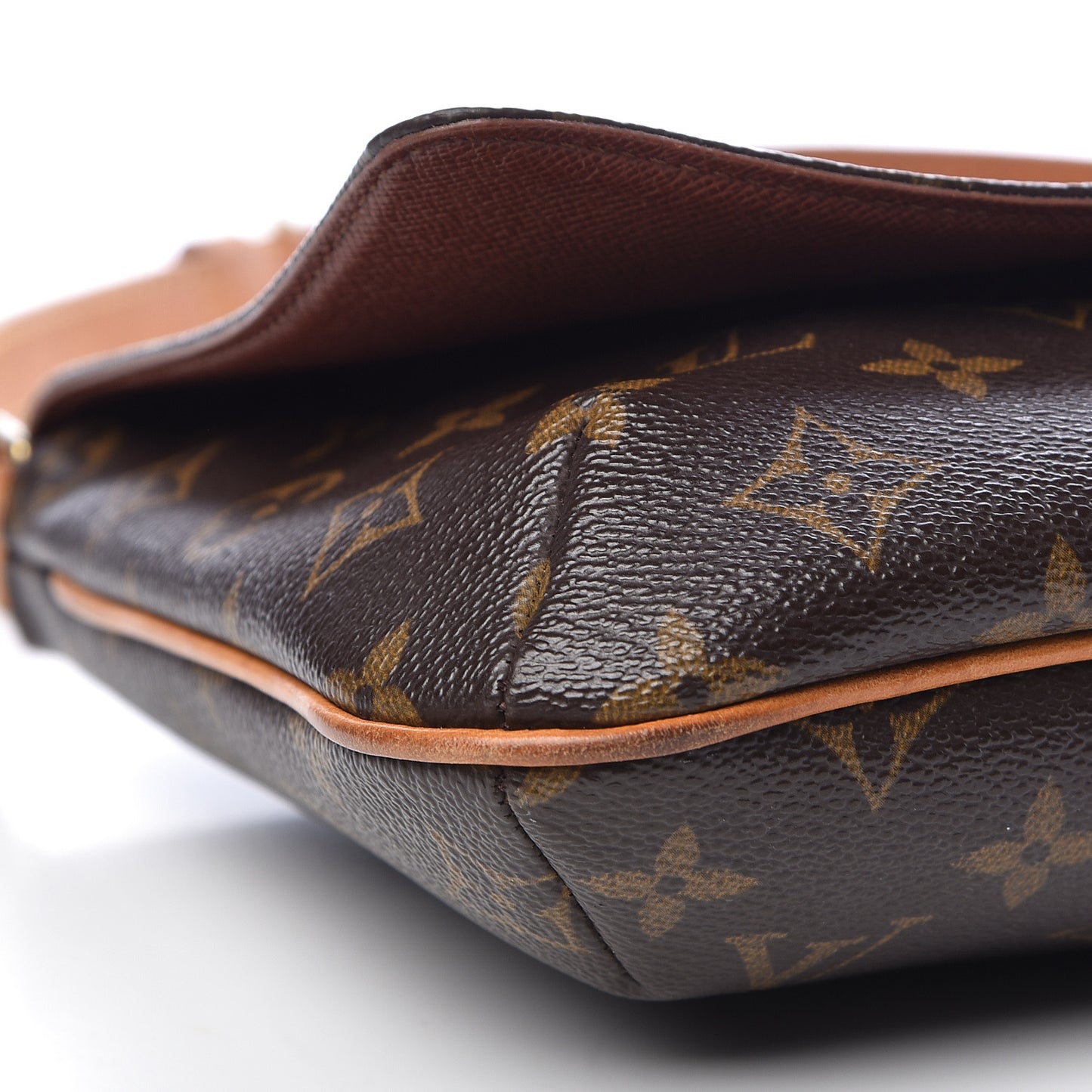 Monogram Musette Tango