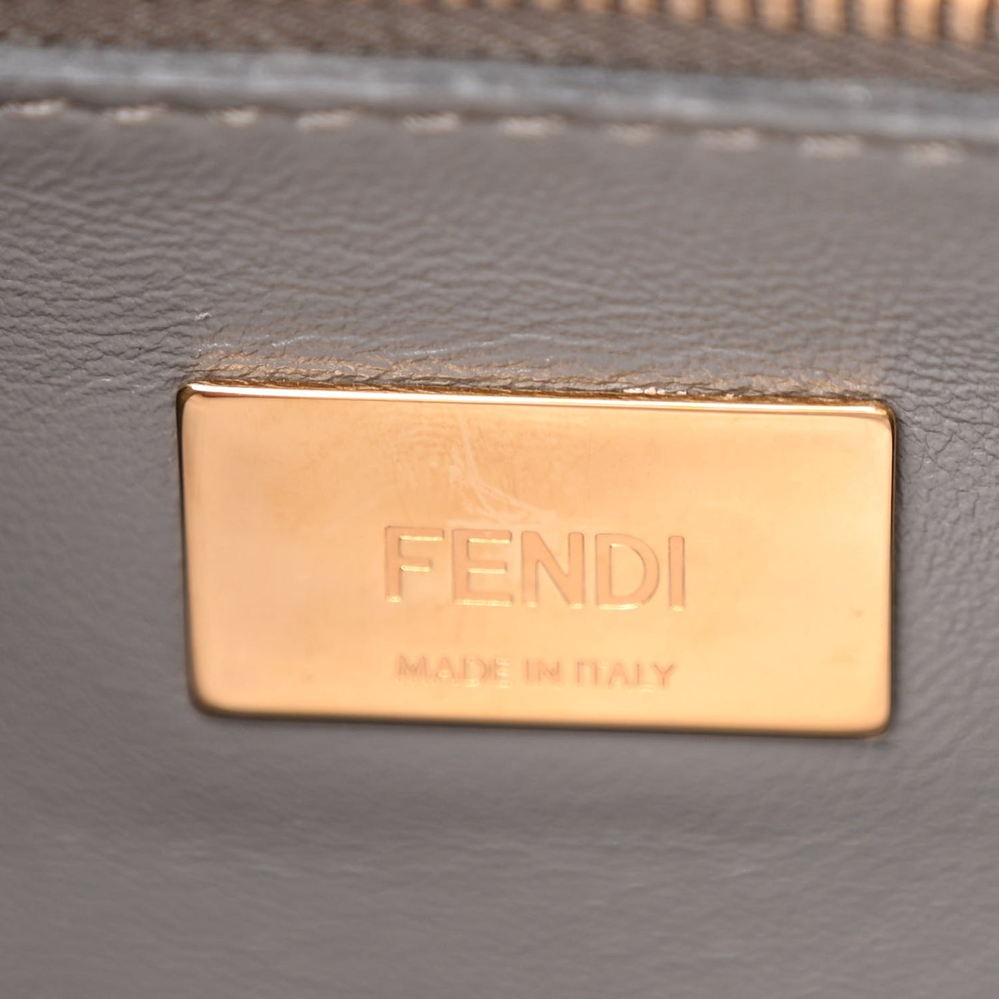 Shiny Crocodile Shiny Nappa Degrade Mini Peekaboo Iconic Satchel Grey