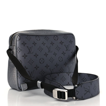 Louis Vuitton Taigarama Outdoor Messenger Gunmetal 3 of 9