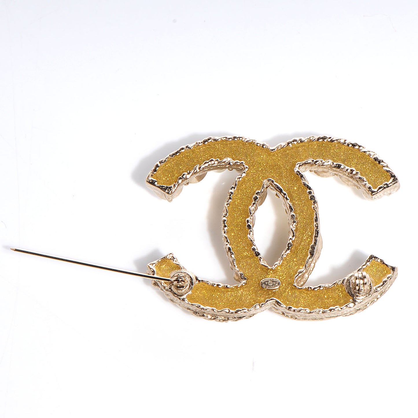 CC Pearl Large Brooch Pin Gold