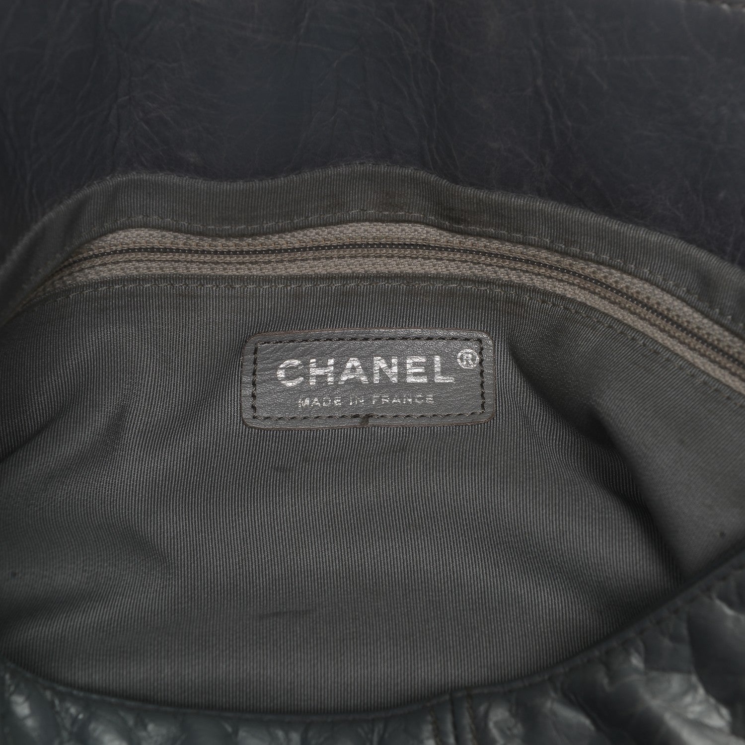 Chanel Shiny Lambskin Quilted Large Trianon Messenger Flap Grey 6 of 7