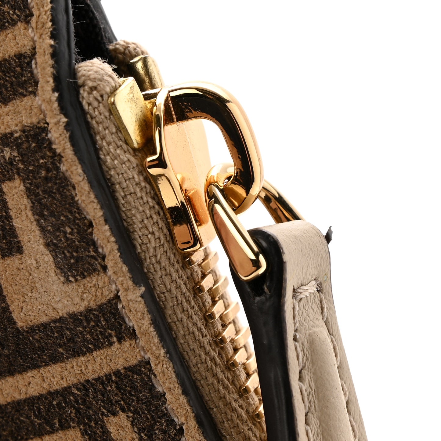 Suede Vitello Grace Micro FF Large Flat Pouch Nude Spring Maya