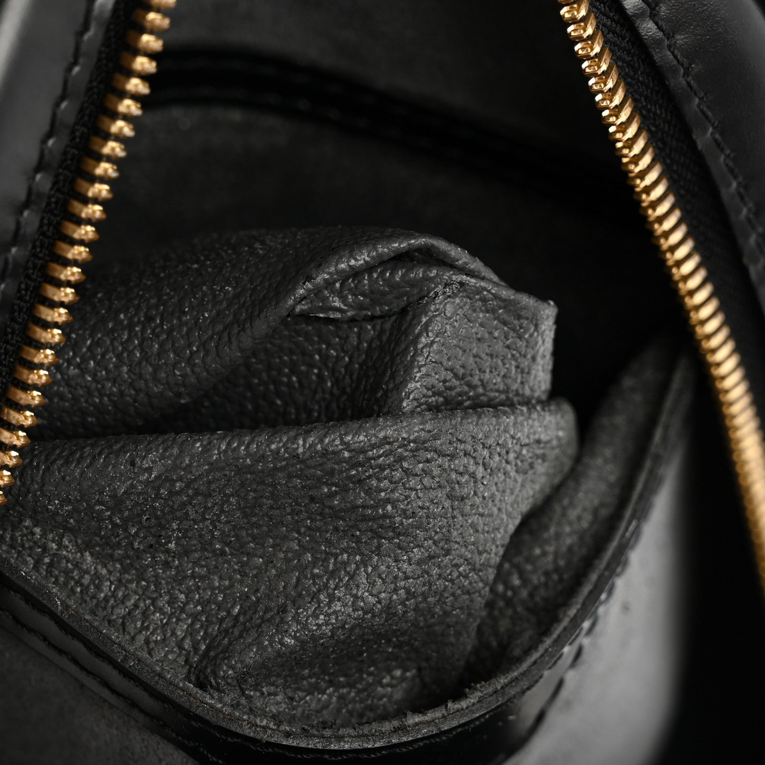 Louis Vuitton Epi Mabillon Backpack Black 10 of 16