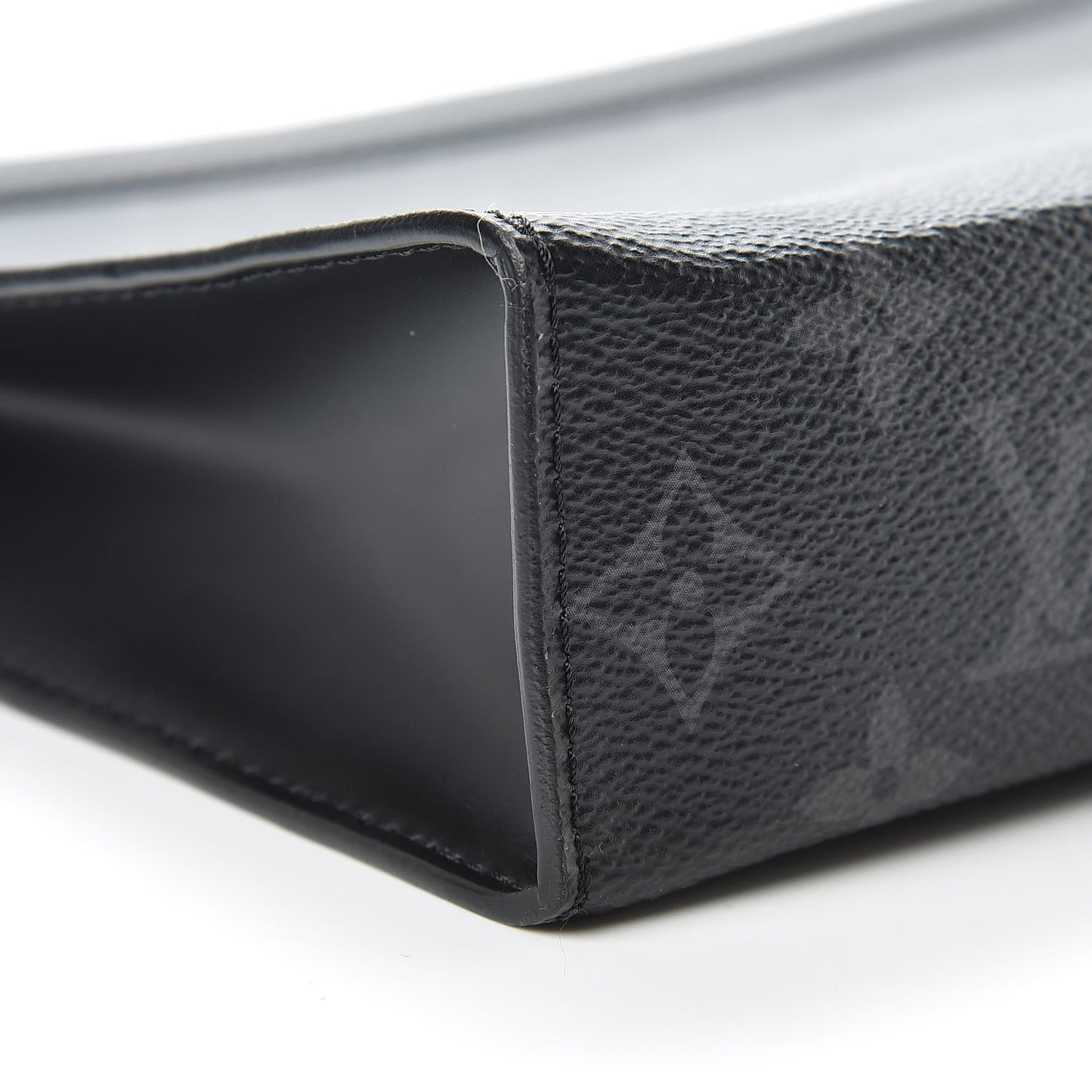 Monogram Eclipse Pochette Voyage MM