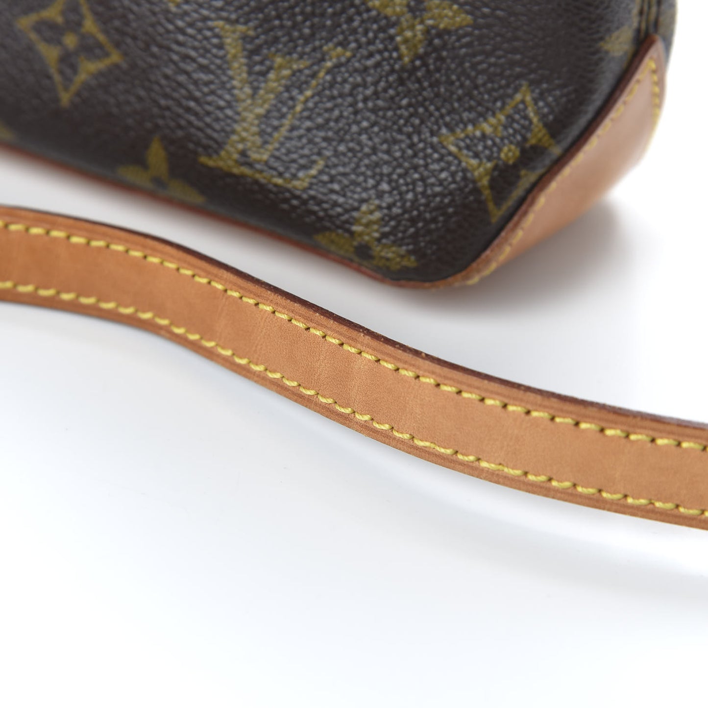 Monogram Trotteur