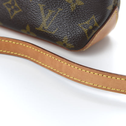 Louis Vuitton Monogram Trotteur 12 of 12