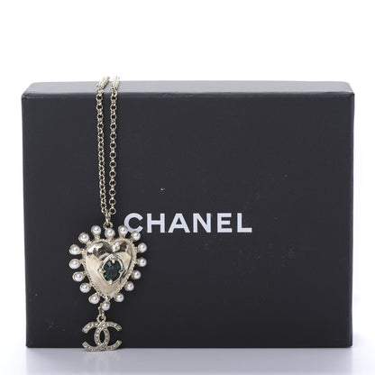 Chanel Pearl CC Chain Heart Medallion Necklace Gold 5 of 5