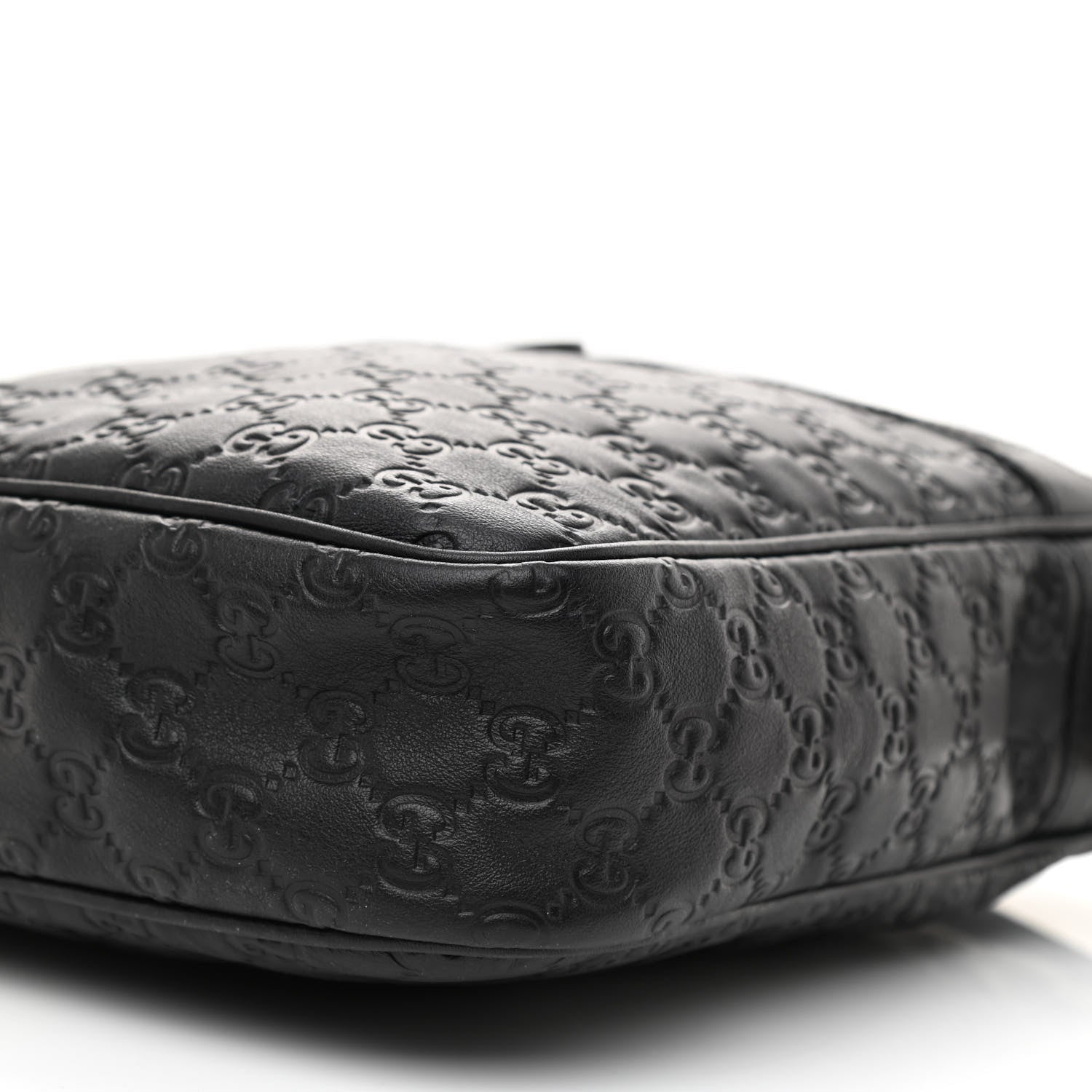 Gucci Guccissima Medium Messenger Black 4 of 8